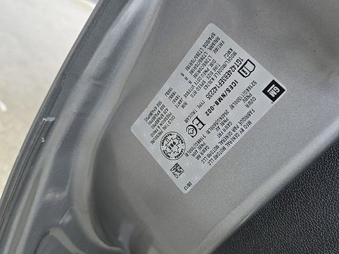 Used 2014 GMC Sierra 3500 SLT image 39