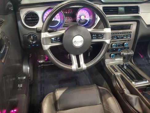 Used 2012 Ford Mustang Premium RWD image 18