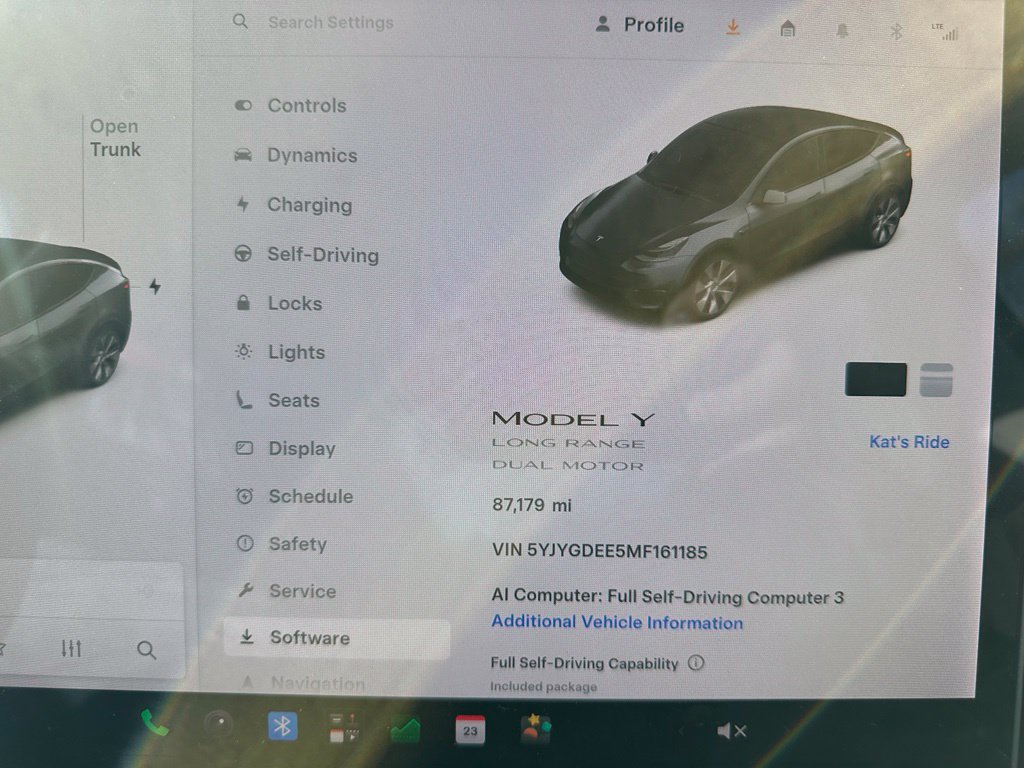 Used 2021 Tesla Model Y Long Range AWD/4WD image 11