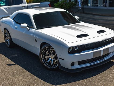Used 2021 Dodge Challenger SRT Hellcat Redeye RWD image 2