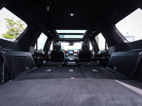 Used 2018 Lincoln Navigator Reserve w/ Technology Package AWD/4WD image 63