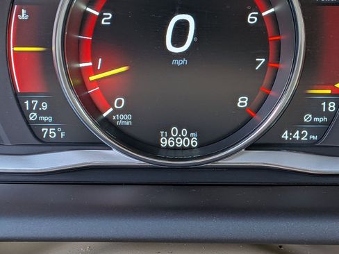 Used 2016 Volvo XC60 T5 Premier w/ Proximity Package image 18