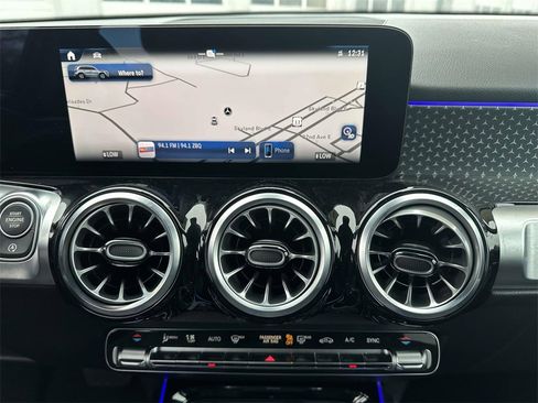 Used 2025 Mercedes-Benz GLE 450 GLE  450 image 24