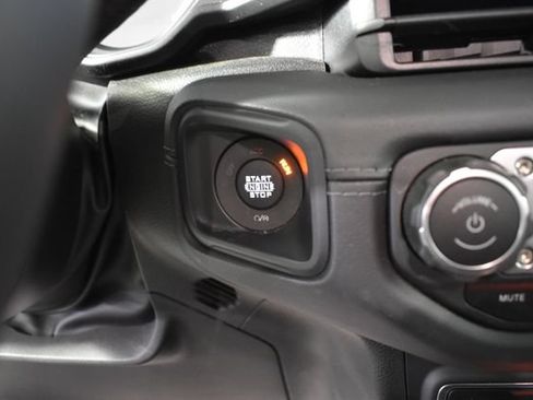 Used 2024 Jeep Wrangler High Altitude AWD/4WD image 18