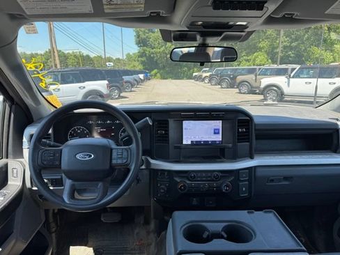 Used 2023 Ford F250 XL w/ XL Driver Assist Package AWD/4WD image 19