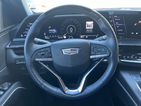 Used 2023 Cadillac Escalade Sport w/ LPO, ONYX Package image 17