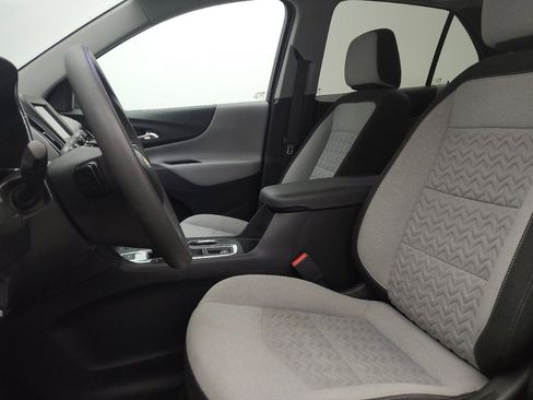 Used 2022 Chevrolet Equinox LT image 17