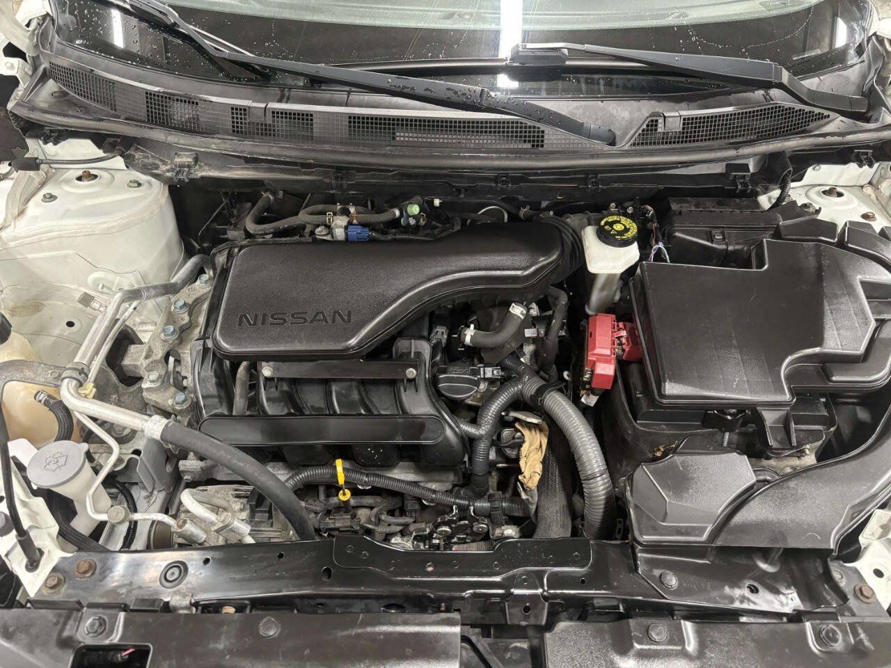 Used 2017 Nissan Rogue Sport SV w/ SV All-Weather Package AWD/4WD image 9