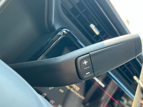 Used 2025 GMC Sierra 3500 AT4 w/ AT4 Premium Plus Package image 36