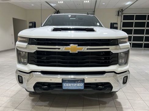 Certified 2025 Chevrolet Silverado 3500 LT w/ Safety Package image 8