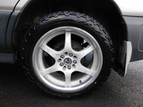 Used 1999 Subaru Forester L image 18