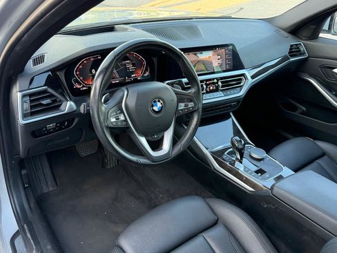 Used 2019 BMW 330i Sedan RWD image 10