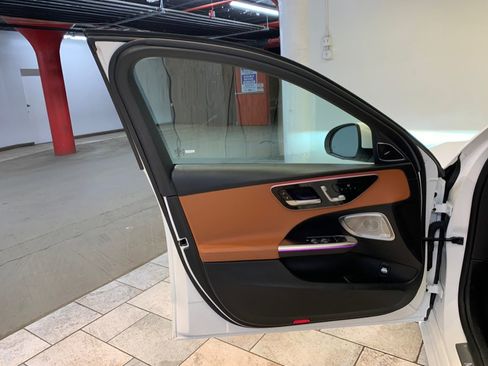 Used 2022 Mercedes-Benz C 300 4MATIC Sedan w/ Exclusive Trim Package image 12