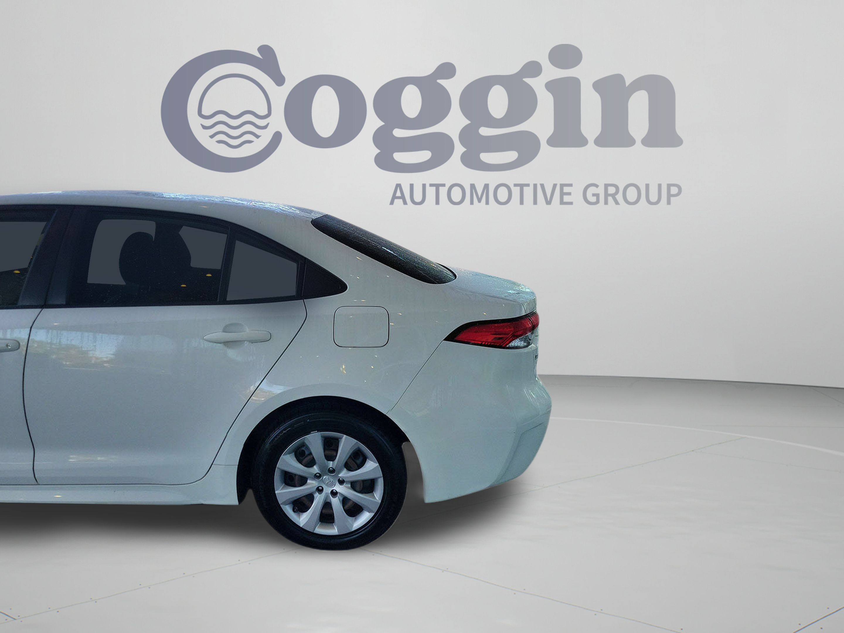 Used 2020 Toyota Corolla LE FWD image 29