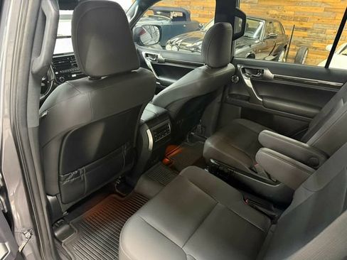 Used 2023 Lexus GX 460 Premium AWD/4WD image 22
