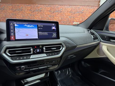 Certified 2024 BMW X3 xDrive30i w/ Premium Package image 17