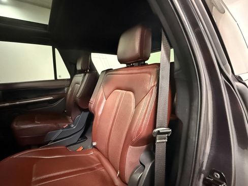 Used 2024 Ford Expedition Limited AWD/4WD image 48