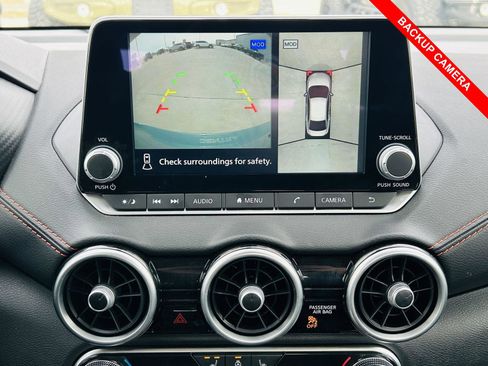 Used 2024 Nissan Sentra SR w/ SR Premium Package image 10