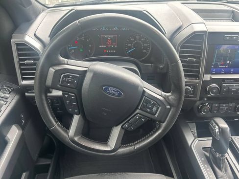 Used 2020 Ford F150 XLT w/ Equipment Group 302A Luxury AWD/4WD image 17