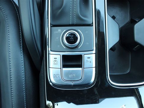 Used 2023 Kia Telluride S w/ S Sunroof Package image 21