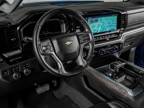 Used 2022 Chevrolet Silverado 1500 LTZ w/ LTZ Premium Texas Edition AWD/4WD image 16