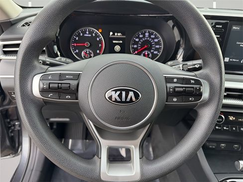 Used 2021 Kia K5 LXS image 13