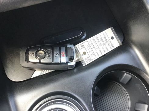 New 2025 Ford Explorer ST-Line w/ Premium Package image 27