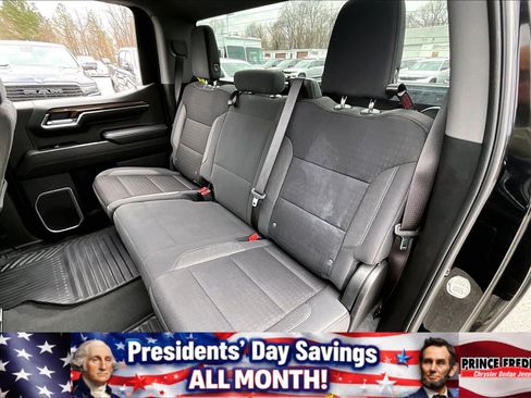 Used 2023 Chevrolet Silverado 1500 LT image 21