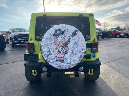 Used 2016 Jeep Wrangler Unlimited Sahara w/ Max Tow Package image 3