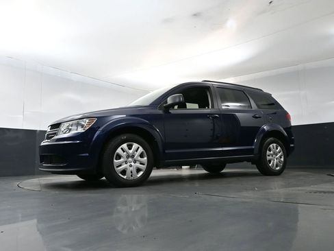 Used 2020 Dodge Journey SE w/ SE Popular Equipment Group FWD image 20