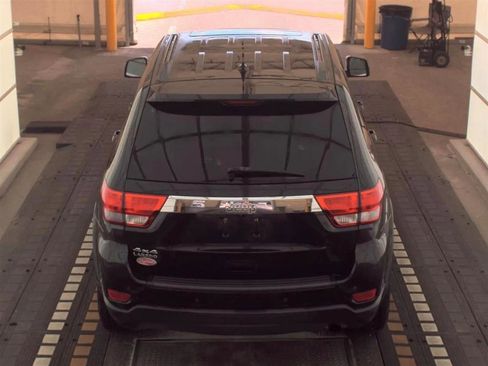 Used 2012 Jeep Grand Cherokee Laredo AWD/4WD image 6