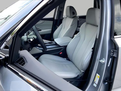 Used 2026 Acura MDX FWD w/ Technology Package image 8