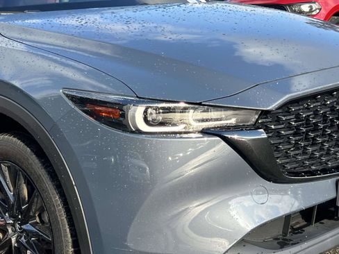 Used 2023 MAZDA CX-5 Carbon Edition image 8