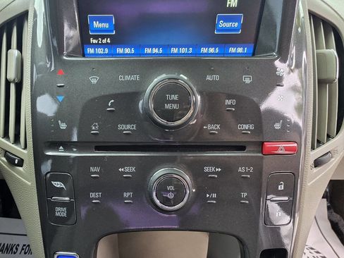 Used 2013 Chevrolet Volt Premium w/ Premium Trim Package image 22
