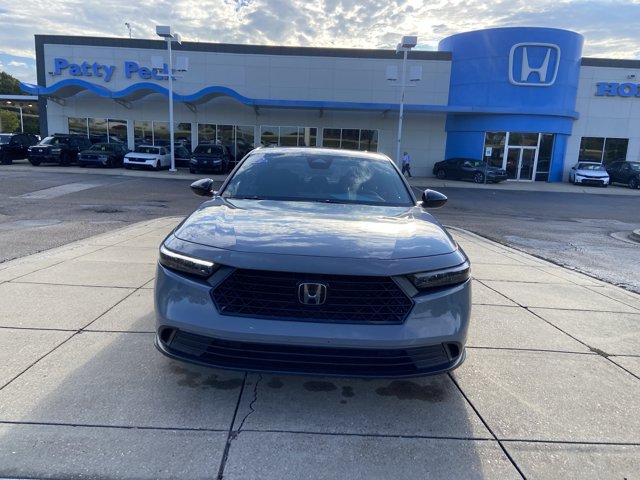 Used 2023 Honda Accord Sport image 3