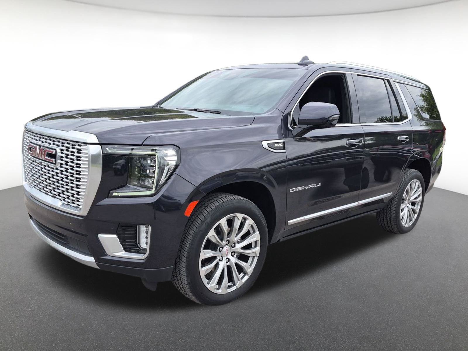 Used 2024 GMC Yukon Denali AWD/4WD image 1
