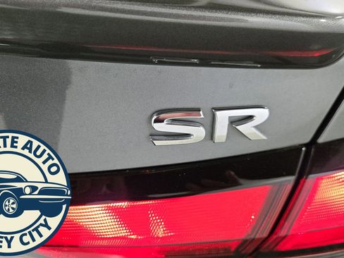 Used 2020 Nissan Versa SR image 26