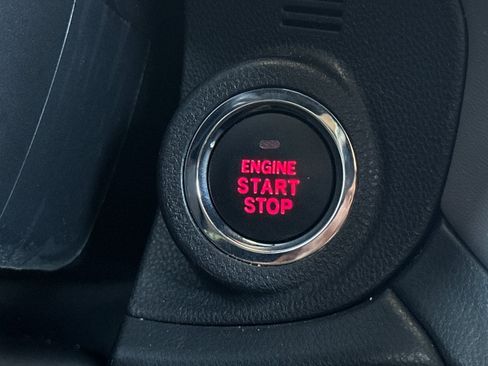 Used 2025 Subaru Outback Onyx Edition image 23