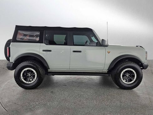 Used 2021 Ford Bronco Badlands w/ Sasquatch Package image 2