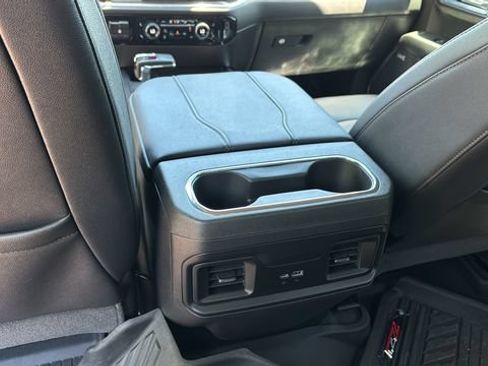 Used 2026 Chevrolet Silverado 1500 LT Trail Boss w/ Convenience Package II AWD/4WD image 21