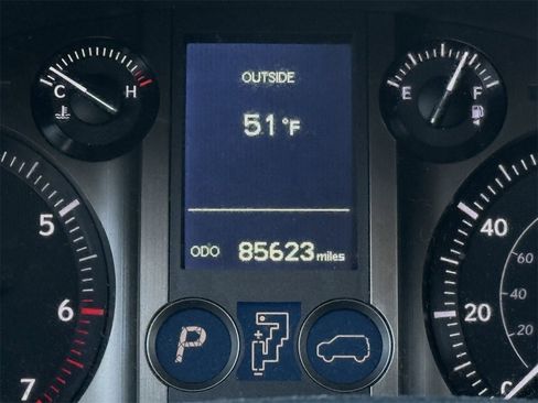 Used 2018 Lexus GX 460 Premium w/ Premium Package image 14