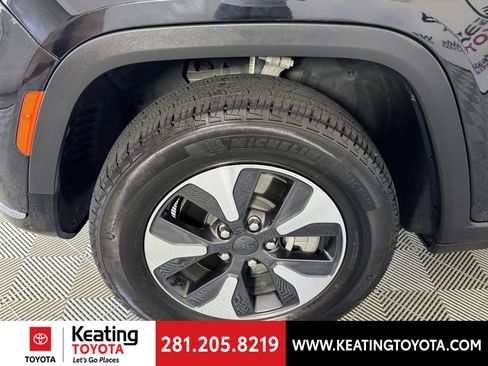 Used 2024 Jeep Grand Cherokee Limited 4xe AWD/4WD image 31