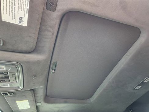 Used 2026 GMC Sierra 2500 Denali Ultimate image 18
