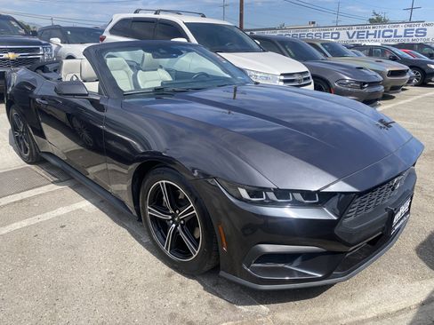 Used 2024 Ford Mustang Premium RWD image 9