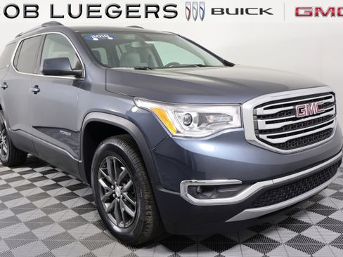 Certified 2019 GMC Acadia SLT image 1