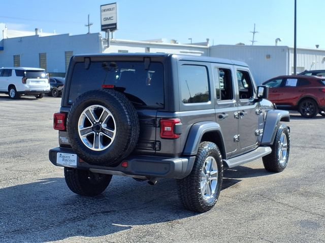 Used 2018 Jeep Wrangler Unlimited Sahara AWD/4WD image 5