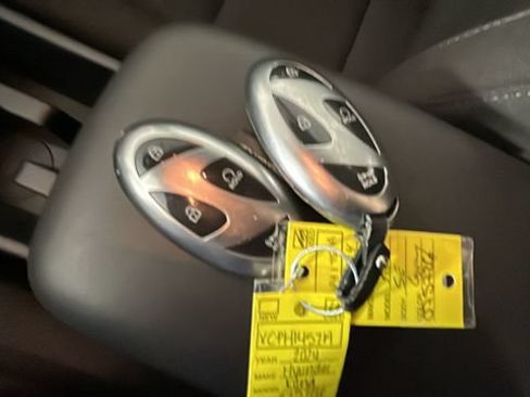 Certified 2024 Hyundai Kona SE AWD/4WD image 20
