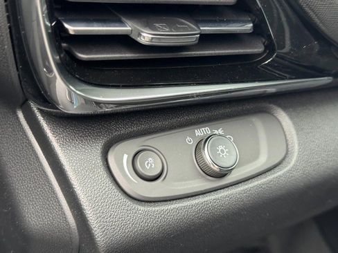 New 2026 Buick Envista Sport Touring w/ Convenience I Package image 17