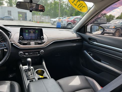 Used 2021 Nissan Altima 2.5 SL FWD image 28