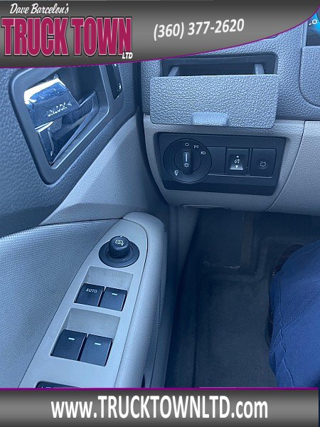 Used 2010 Ford Fusion SE FWD image 15